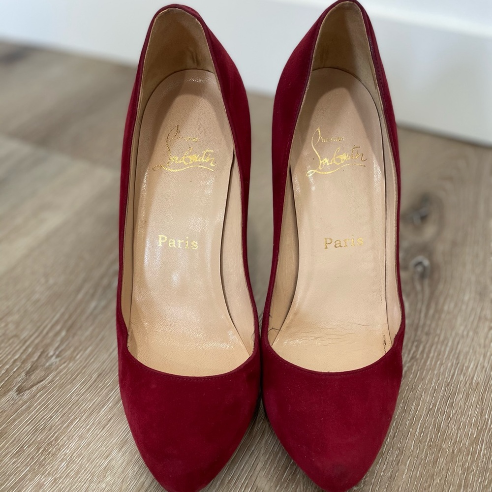 Christian Louboutin Red Suede Pumps (38)